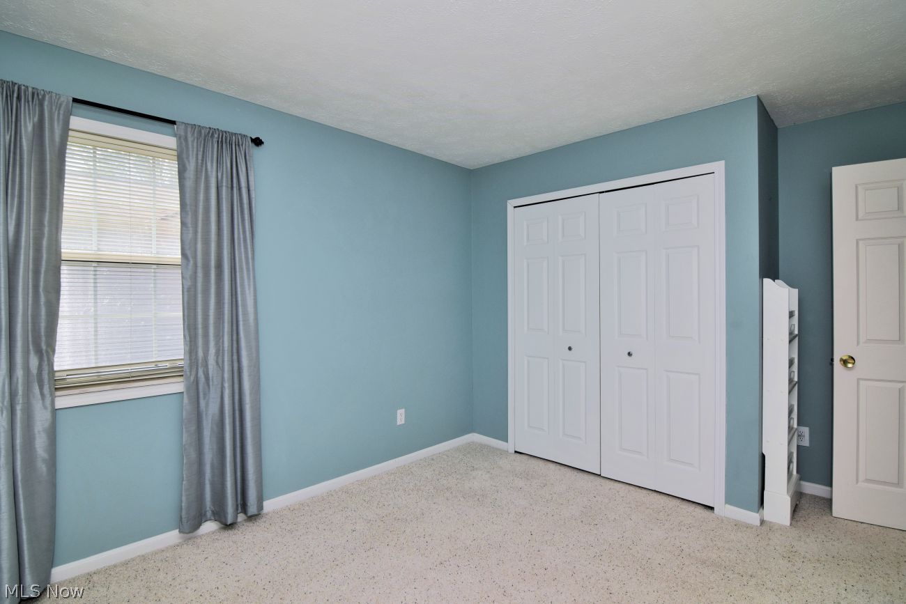 8709 Elmdale Macedonia OH 44056