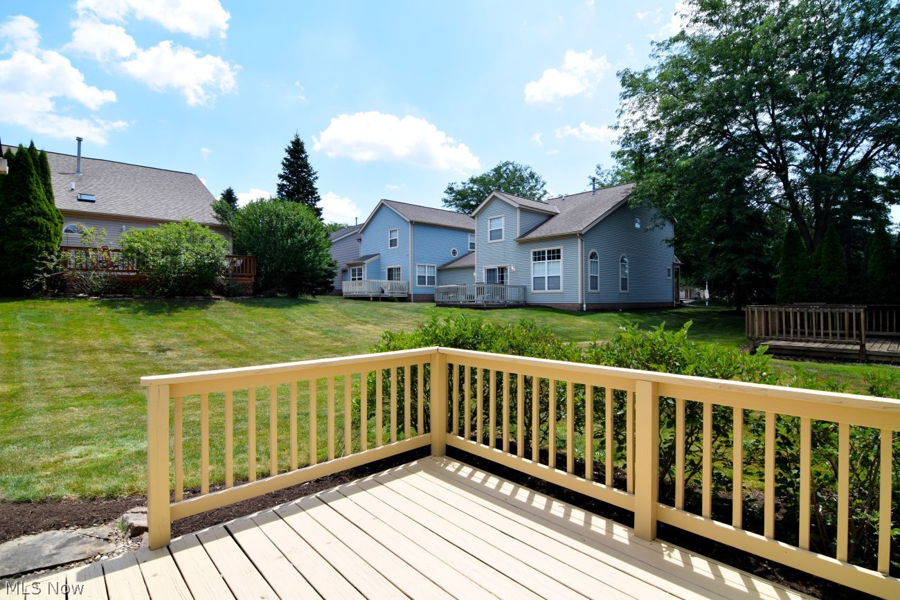 8709 Elmdale Macedonia OH 44056
