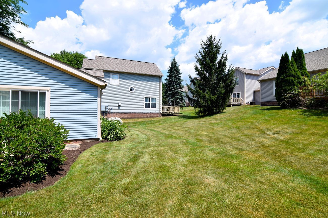 8709 Elmdale Macedonia OH 44056