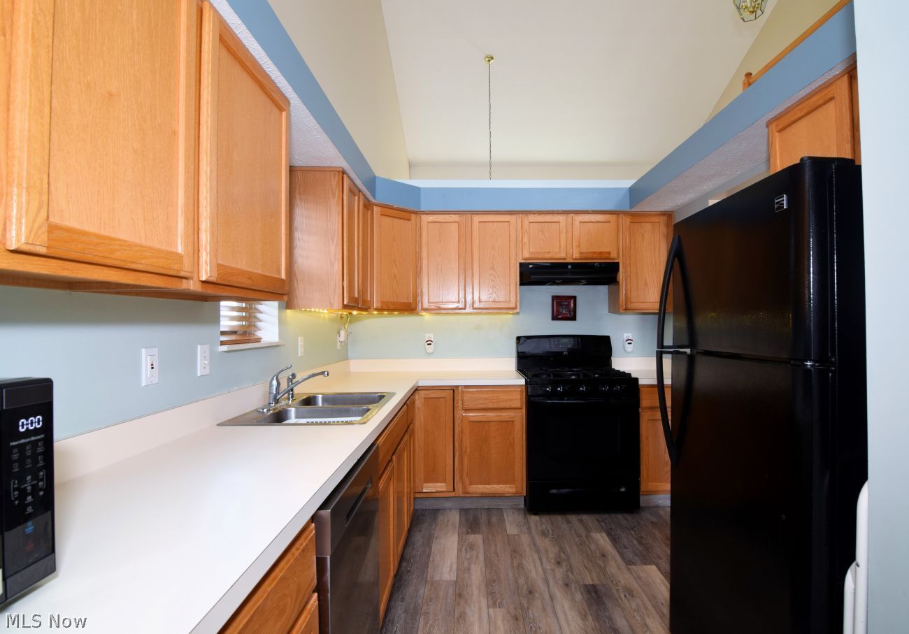8709 Elmdale Macedonia OH 44056
