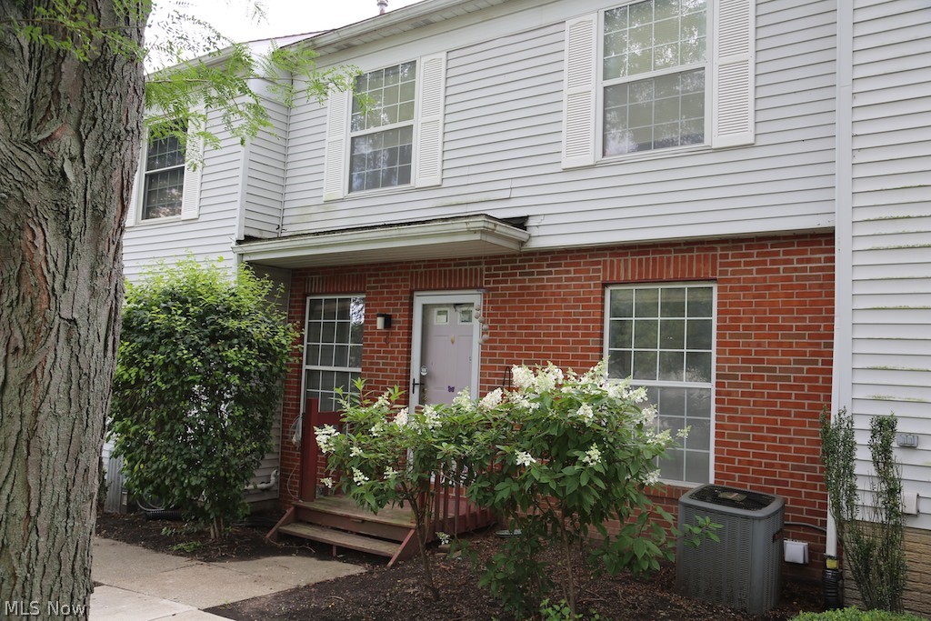 Copley OH, 2786 Mull Avenue, Unit C