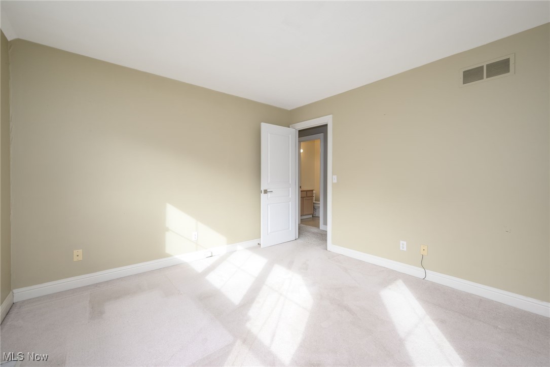 2975 Waterford Drive Twinsburg OH 44087