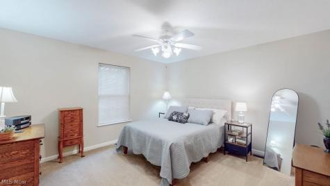 142 Carly Court Hartville OH 44632