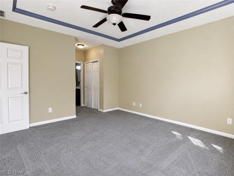 546 Hyannis Port Circle Avon Lake OH 44012