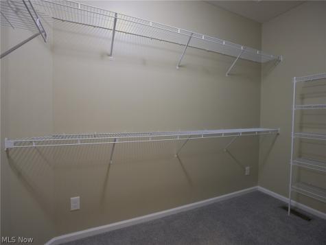 546 Hyannis Port Circle Avon Lake OH 44012