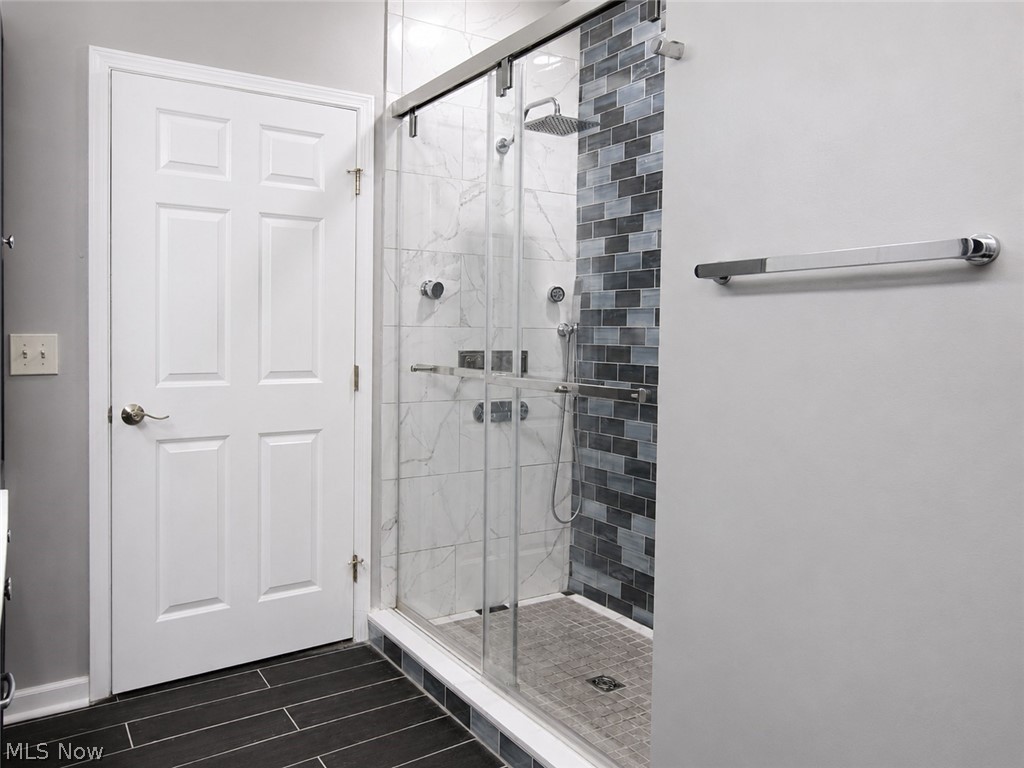546 Hyannis Port Circle Avon Lake OH 44012