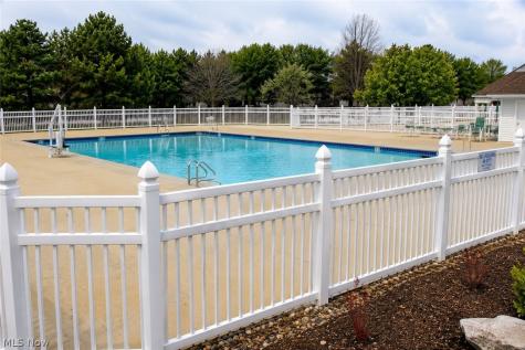 546 Hyannis Port Circle Avon Lake OH 44012