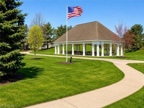 546 Hyannis Port Circle Avon Lake OH 44012