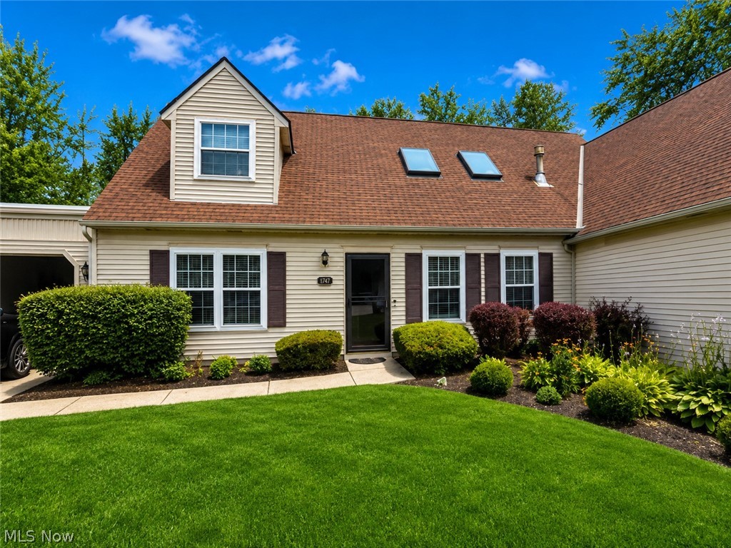 1747 Stone Creek Twinsburg OH 44087