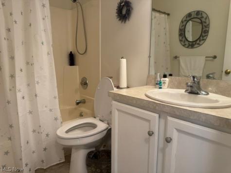 1747 Stone Creek Twinsburg OH 44087
