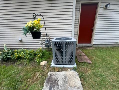 1747 Stone Creek Twinsburg OH 44087