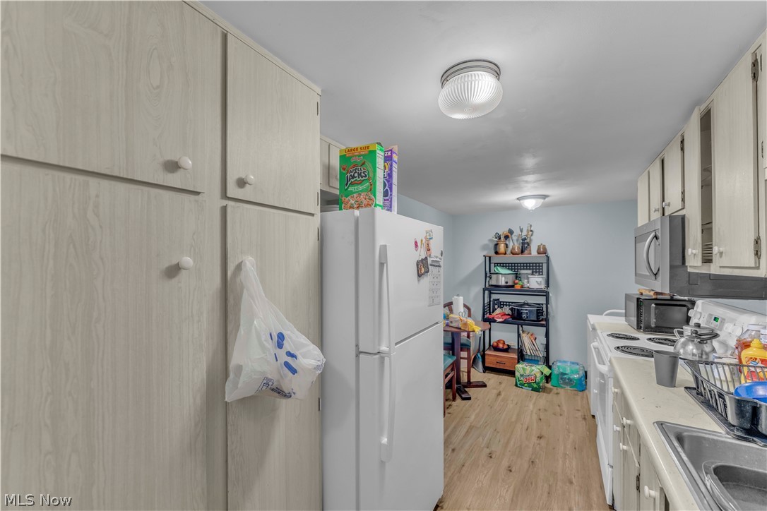4849 Grace Road North Olmsted OH 44070