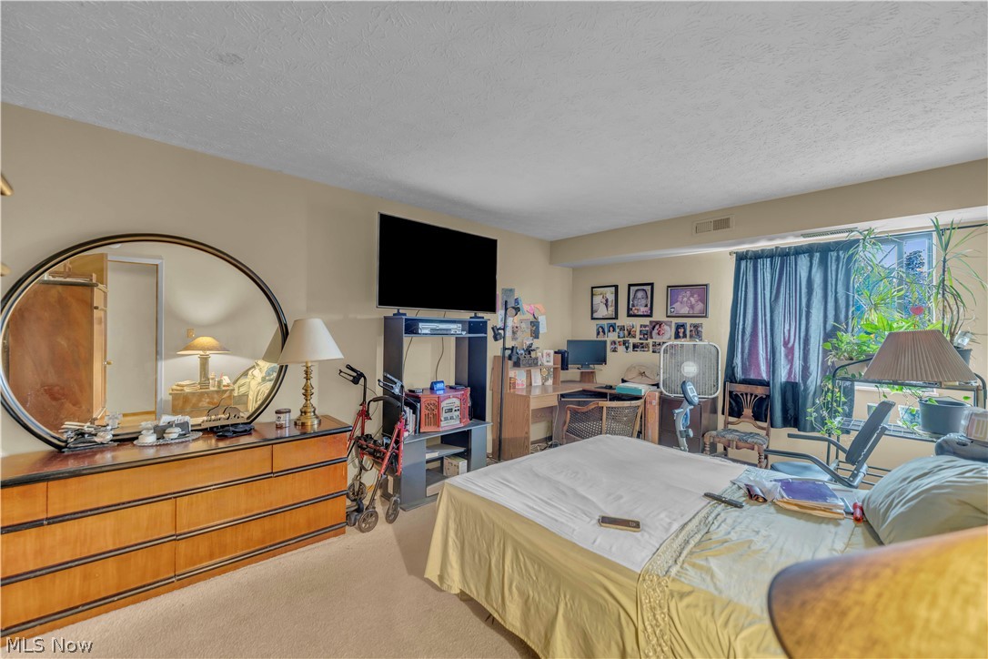 4849 Grace Road North Olmsted OH 44070