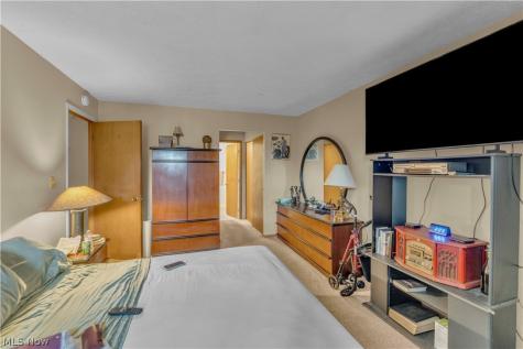 4849 Grace Road North Olmsted OH 44070