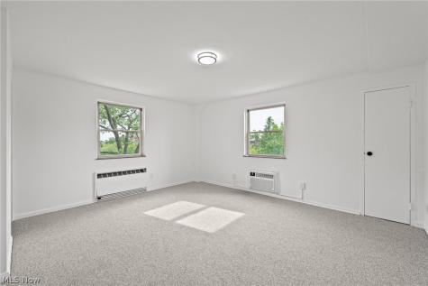 13800 Shaker Boulevard Cleveland OH 44120
