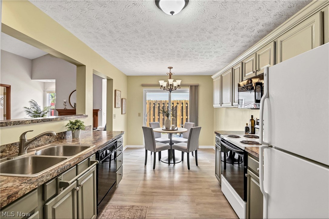 31170 Lily Lane North Olmsted OH 44070