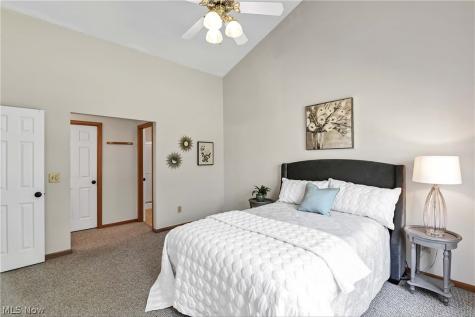 31170 Lily Lane North Olmsted OH 44070