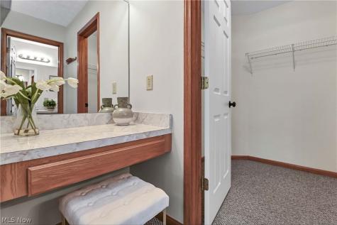 31170 Lily Lane North Olmsted OH 44070