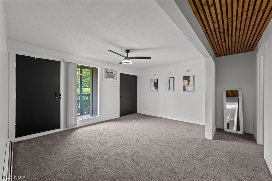 1712 Treetop Trail Akron OH 44313