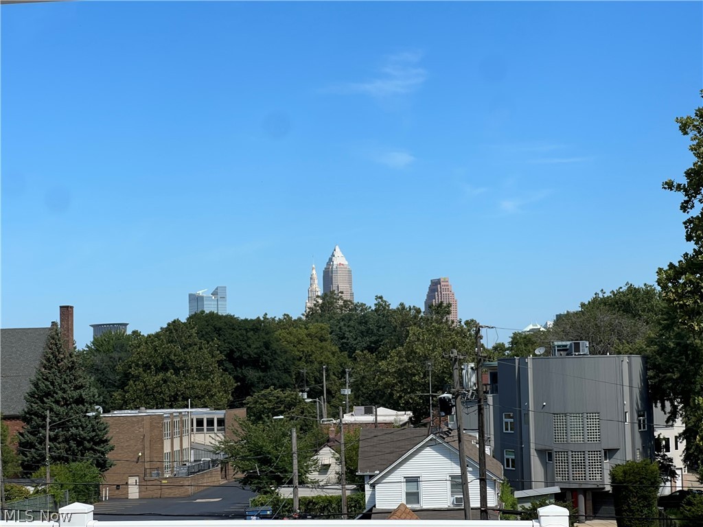 1143 Auburn Avenue Cleveland OH 44113