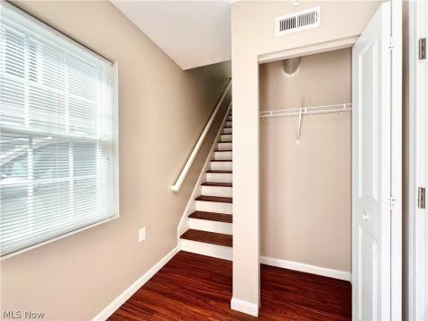 1143 Auburn Avenue Cleveland OH 44113