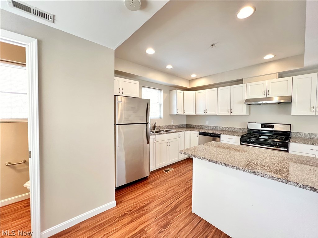 1143 Auburn Avenue Cleveland OH 44113