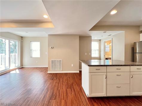 1143 Auburn Avenue Cleveland OH 44113