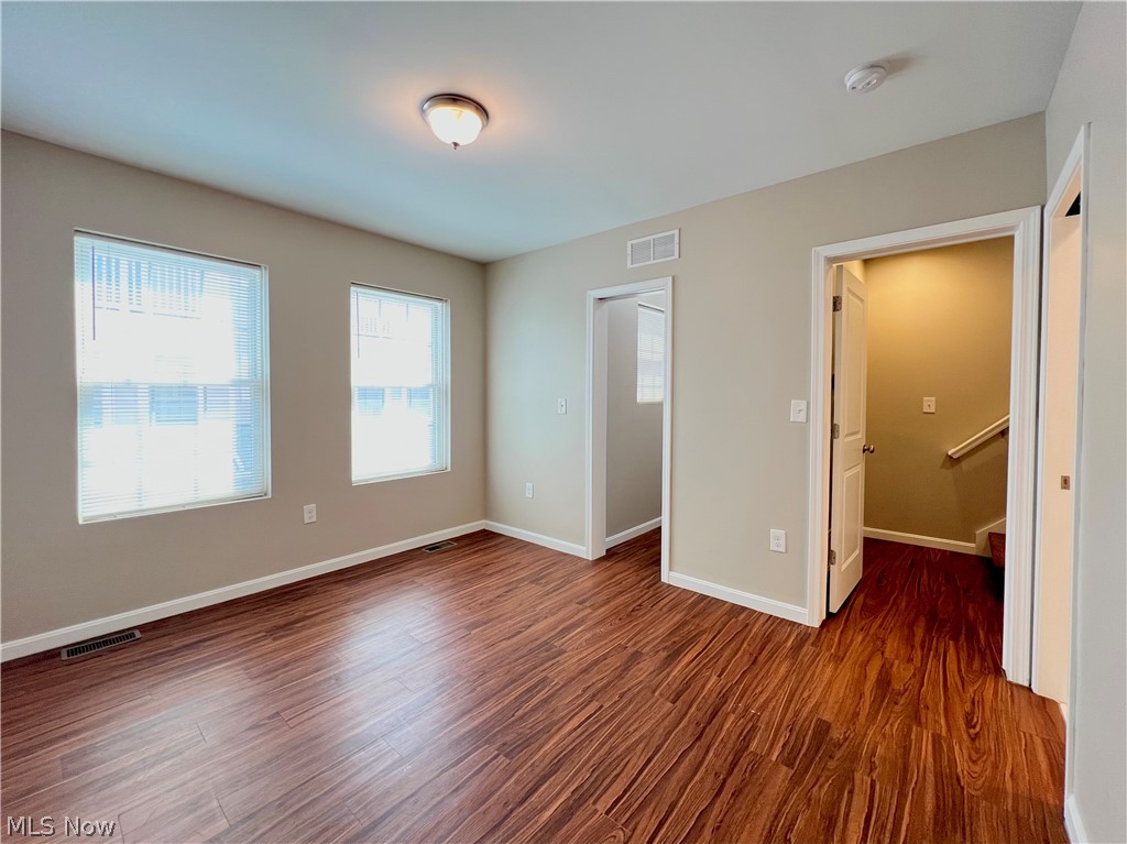1143 Auburn Avenue Cleveland OH 44113