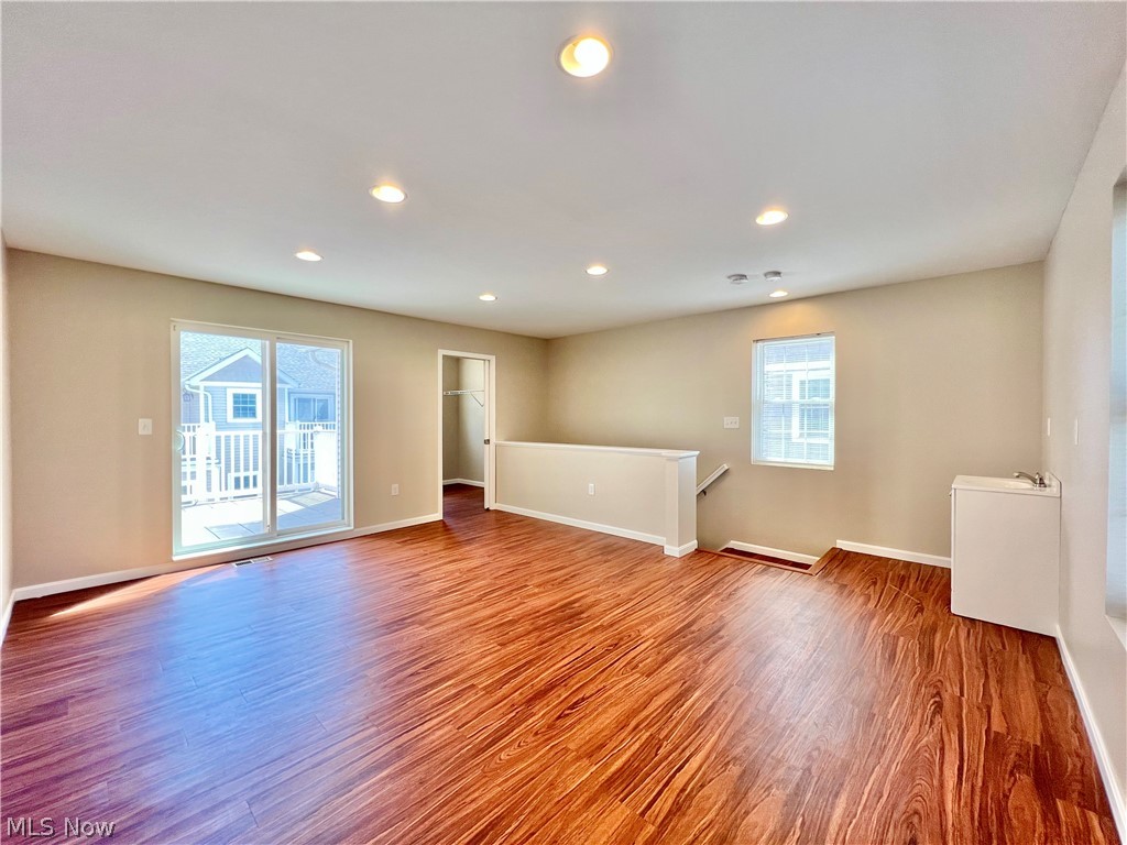 1143 Auburn Avenue Cleveland OH 44113