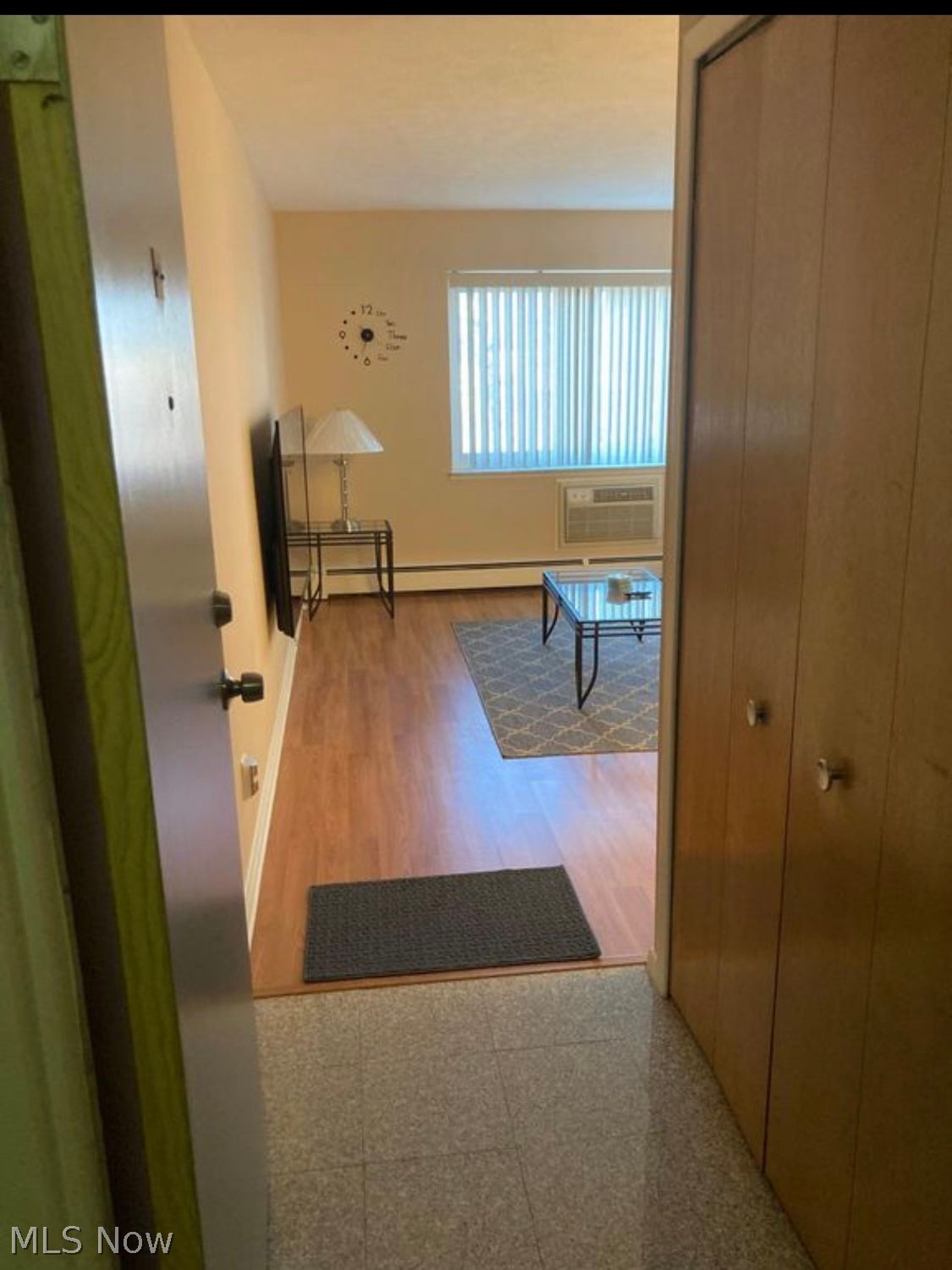 14567 Madison Avenue Lakewood OH 44107