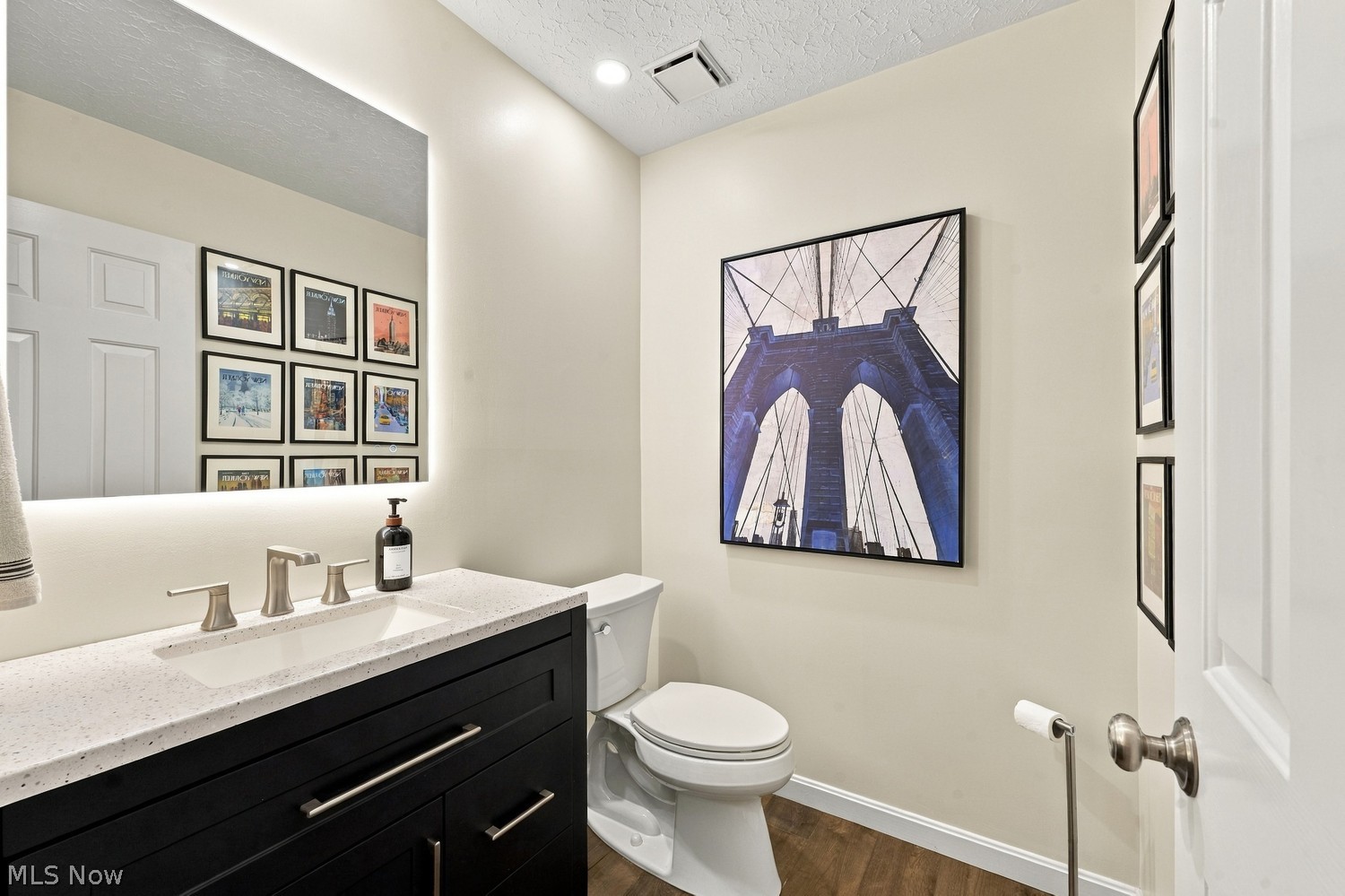 2826 Tinkers Lane Twinsburg OH 44087