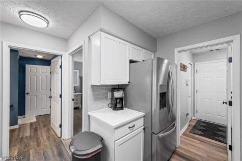 13913 Woodcroft North Royalton OH 44133