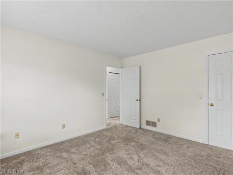 3500 E Prescott Circle Cuyahoga Falls OH 44223