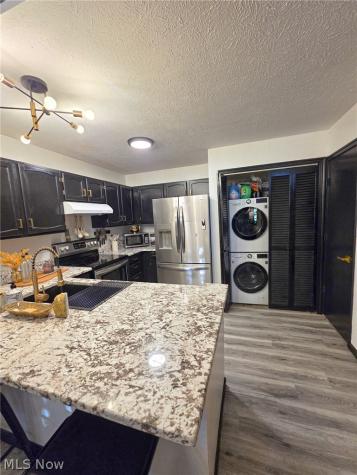 7493 Huntington Drive Youngstown OH 44512