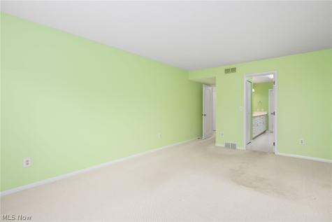 1897 Brookwood Drive Akron OH 44313