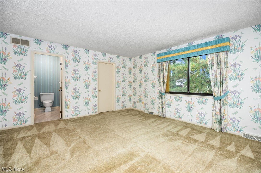 1897 Brookwood Drive Akron OH 44313