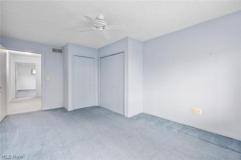 1897 Brookwood Drive Akron OH 44313