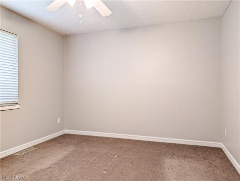 290 Lincoln Street SW Hartville OH 44632