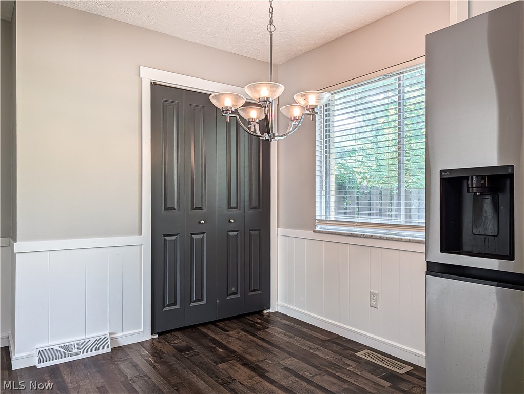 290 Lincoln Street SW Hartville OH 44632