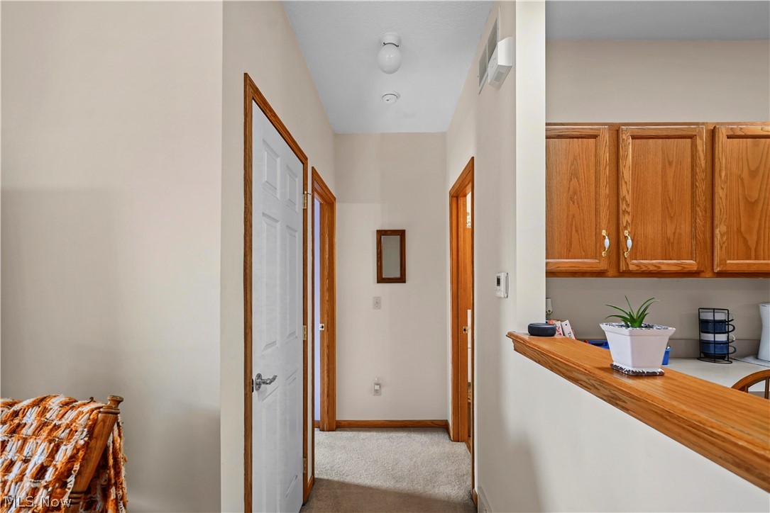 21 Abbington Drive NW Warren OH 44481
