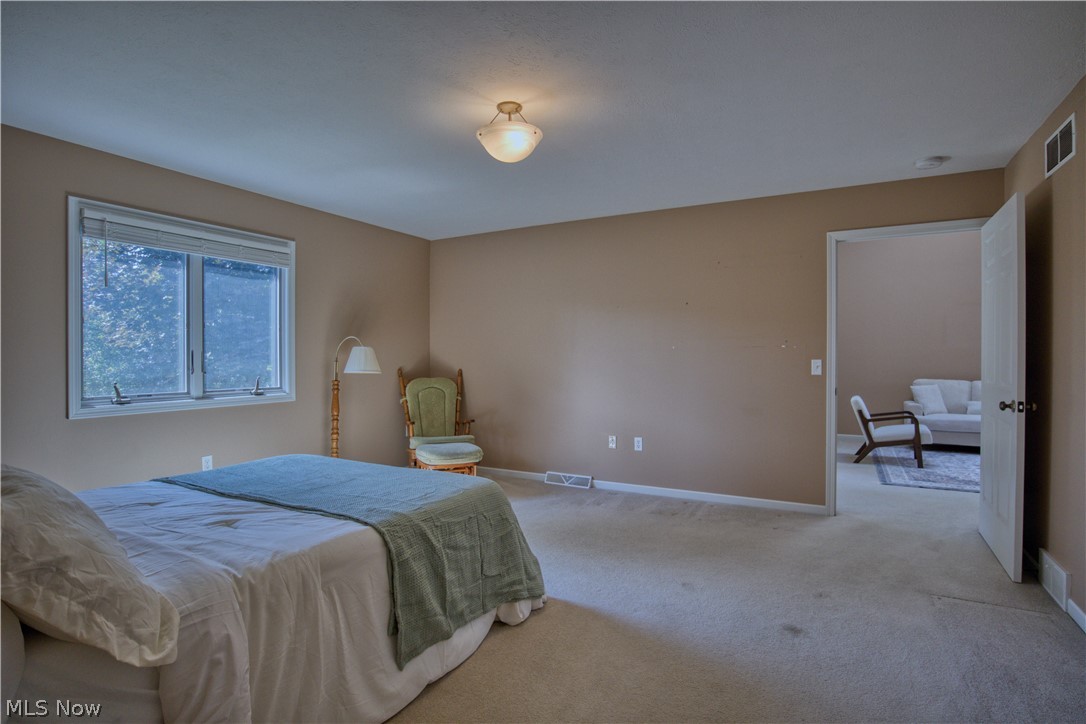 1108 Shadow Ridge Drive Niles OH 44446