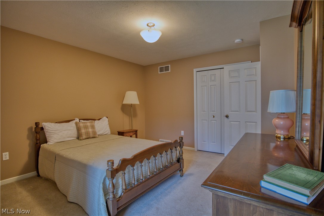 1108 Shadow Ridge Drive Niles OH 44446