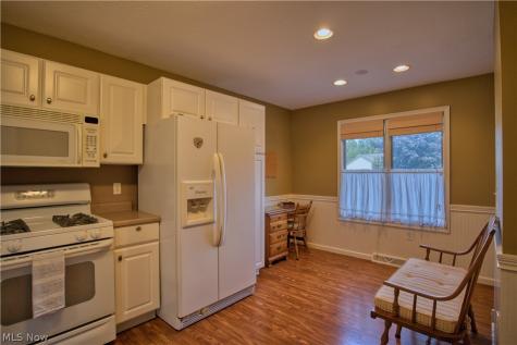 1108 Shadow Ridge Drive Niles OH 44446