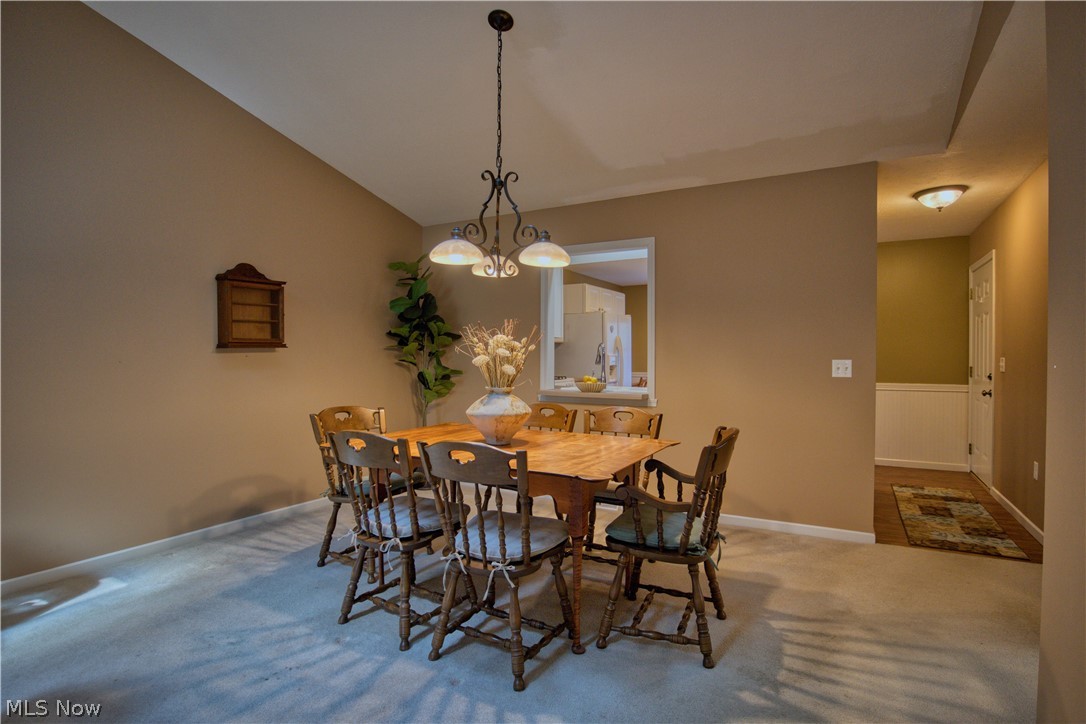 1108 Shadow Ridge Drive Niles OH 44446