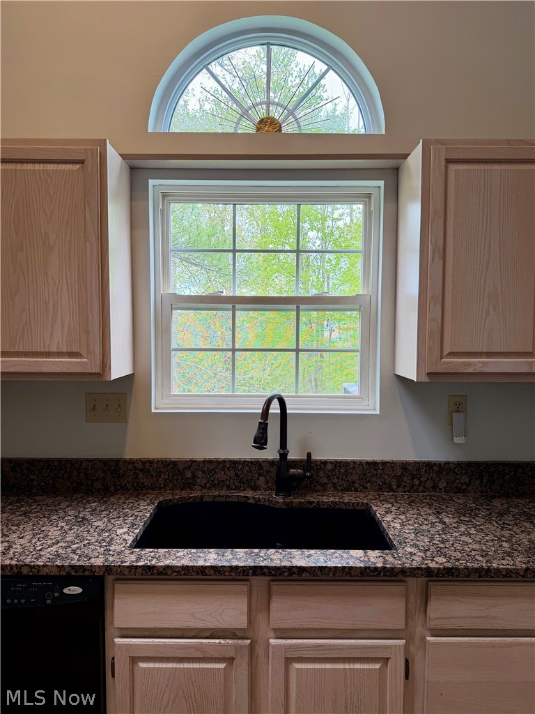 511 Brandon Court Chardon OH 44024