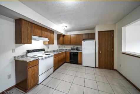 1511 Whitehall Boulevard Kent OH 44240