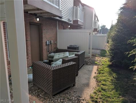 1511 Whitehall Boulevard Kent OH 44240
