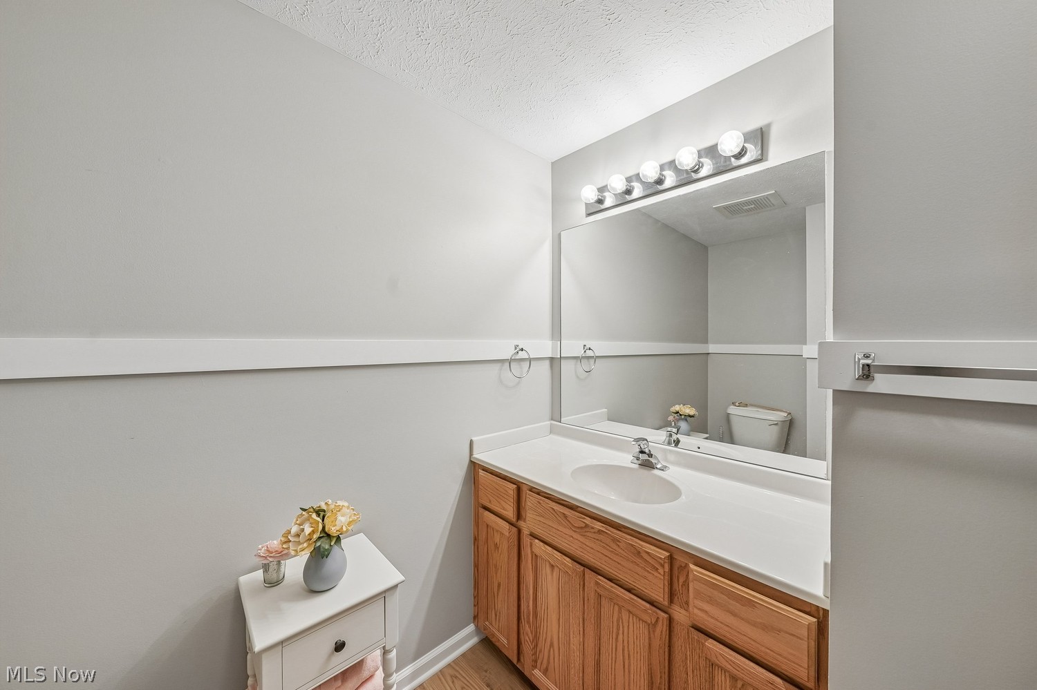 14924 Lenox Drive Strongsville OH 44136