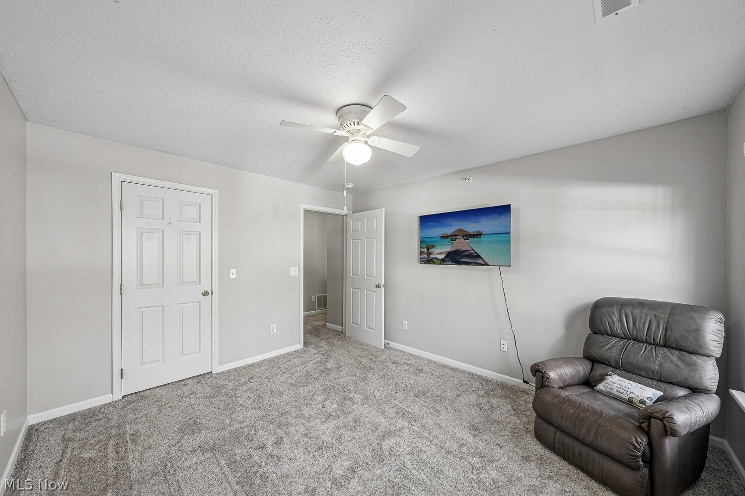 14924 Lenox Drive Strongsville OH 44136