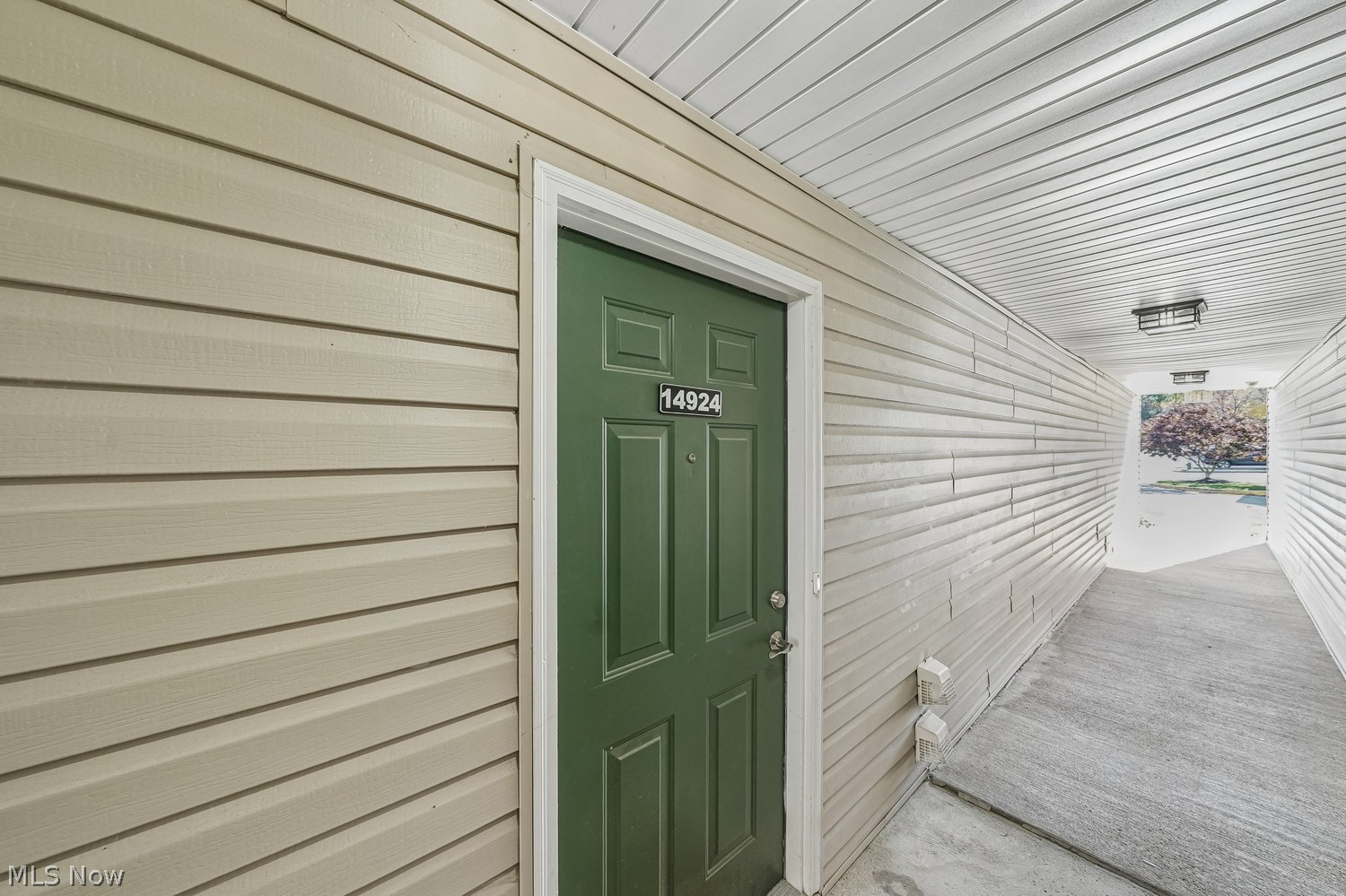 14924 Lenox Drive Strongsville OH 44136